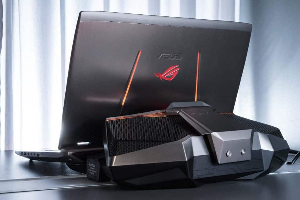 Spesifikasi Asus GX700 Laptop Pertama Dengan Water Cooling System Featured