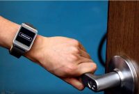 EM-Sense - Disney Menciptakan Smartwatch Yang Mengetahui Apa Yang Kamu Pegang