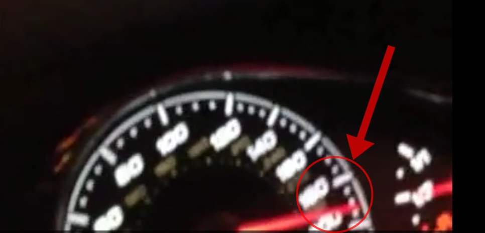 Pria 42 Tahun Ini Pamer Kecepatan Mobilnya Yang Mencapai 308 KM/Jam