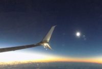 Video Rekaman Gerhana Matahari Total 9 Maret 2016 Dari Pesawat